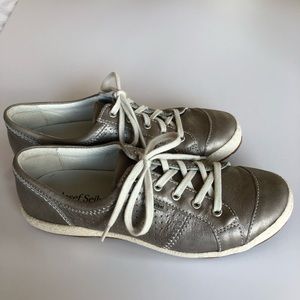 JOSEF SEIBEL CASPIAN LEATHER SNEAKERS 37
